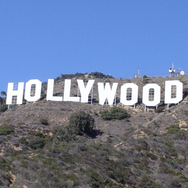 Hollywood font